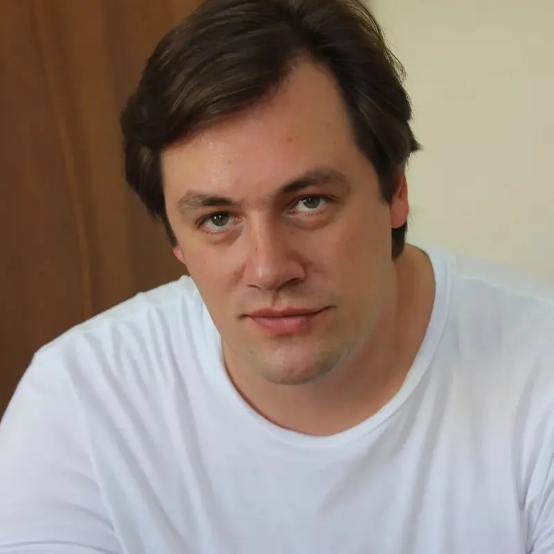 Данила Дунаев