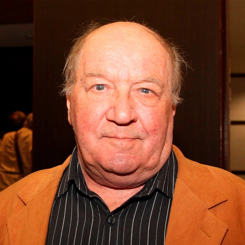 Лев Дуров