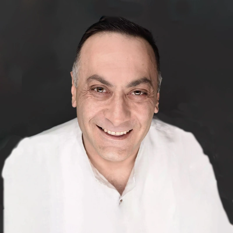 Давид Алавердян