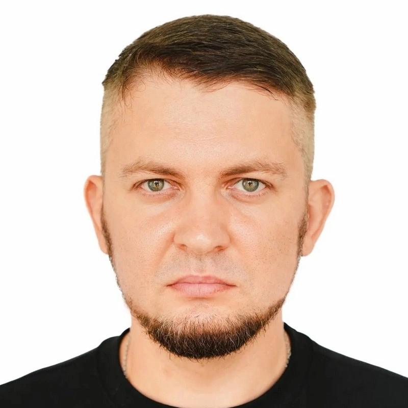 Илья Яковленко