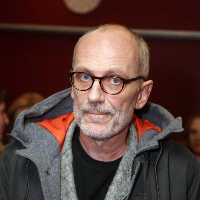 Александр Гордон