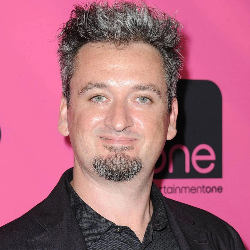 Макс Николс