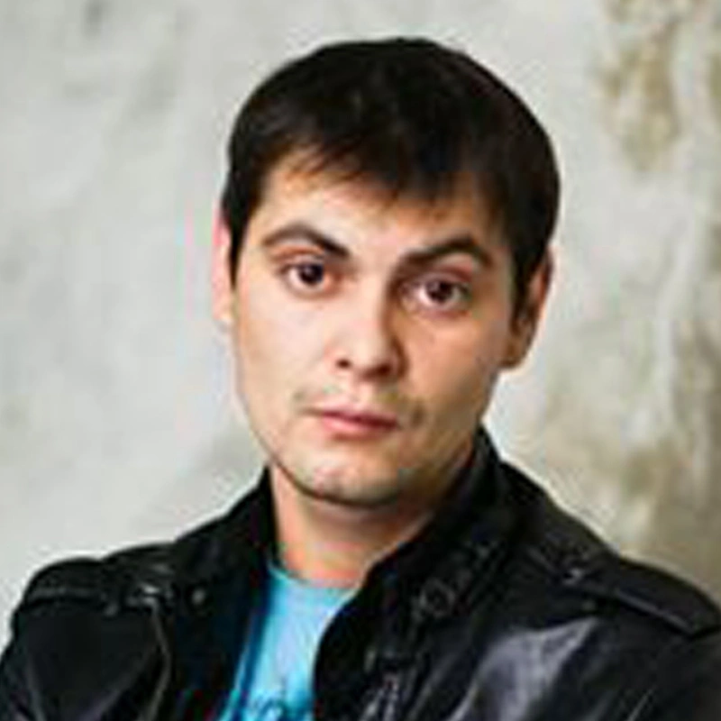 Рустам Ахмадеев