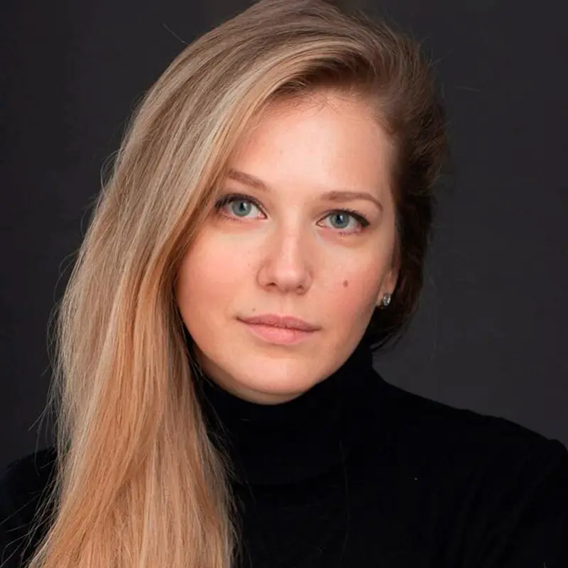 Карина Андоленко