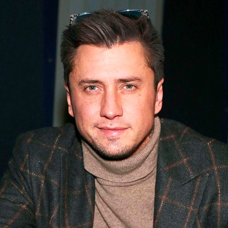 Павел Прилучный