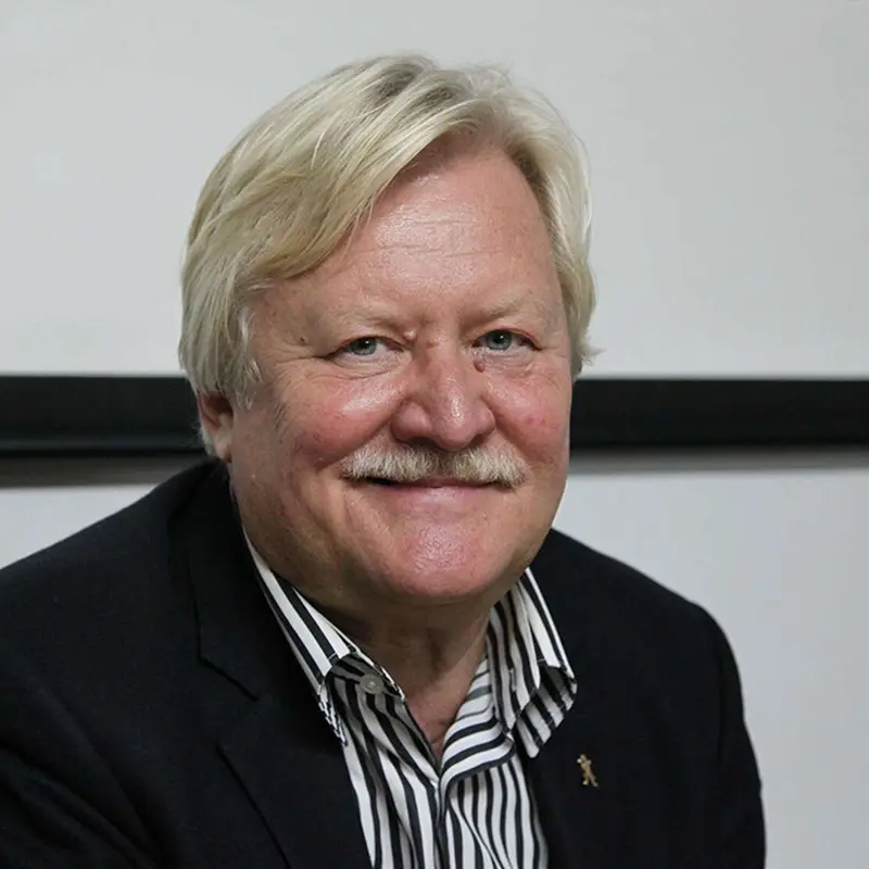 Юрий Кара