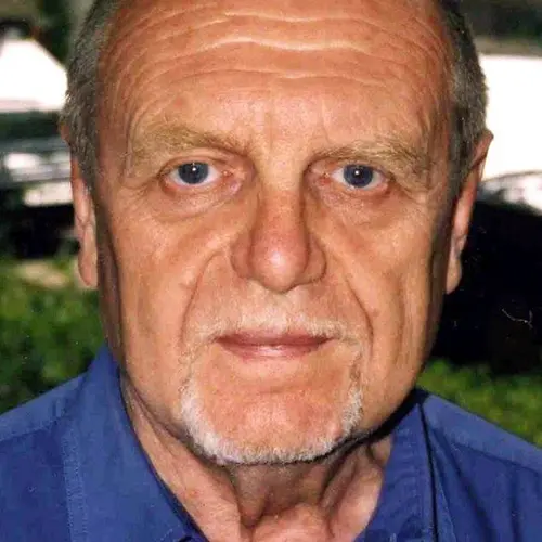 Александр Муратов