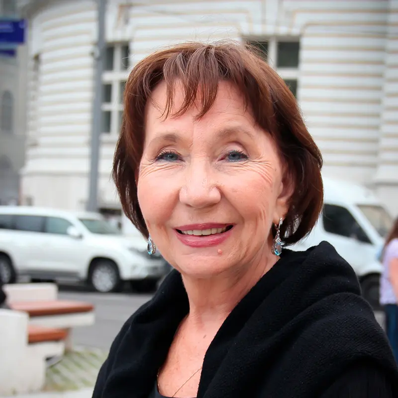 Людмила Дмитриева