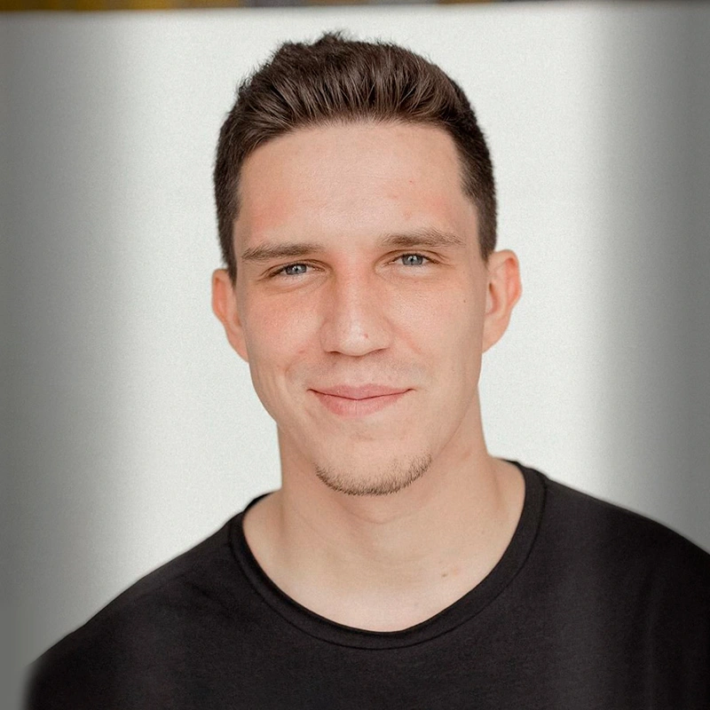 Дмитрий Масленников