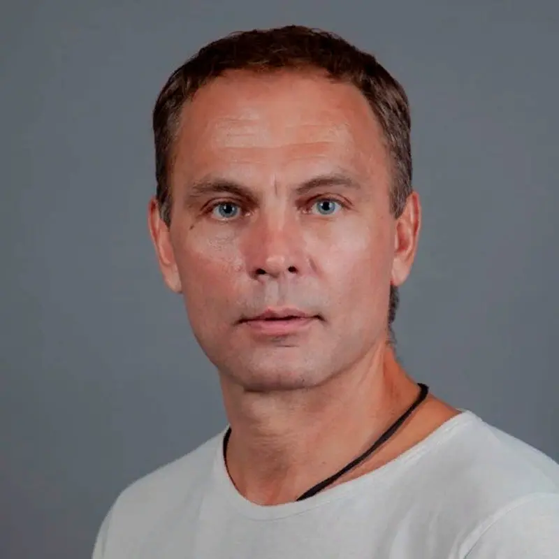 Роман Грибков