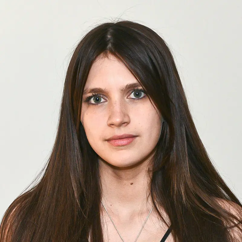 Нелл Тайгер Фри