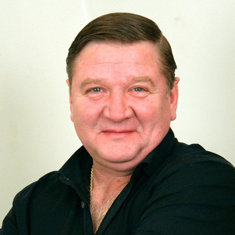 Роман Мадянов