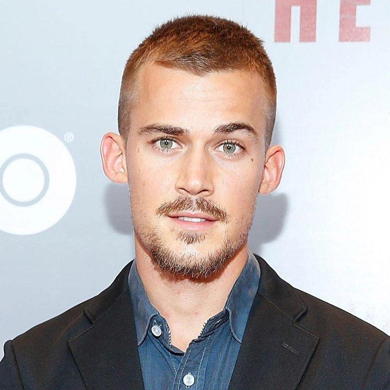 Джош Салатин