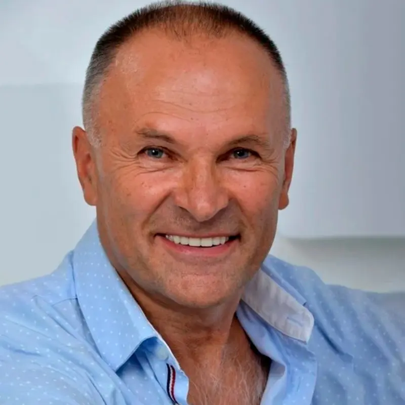 Владимир Литвинов