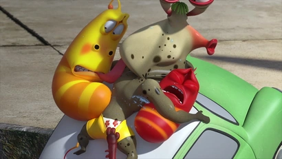 Крошечная машинка