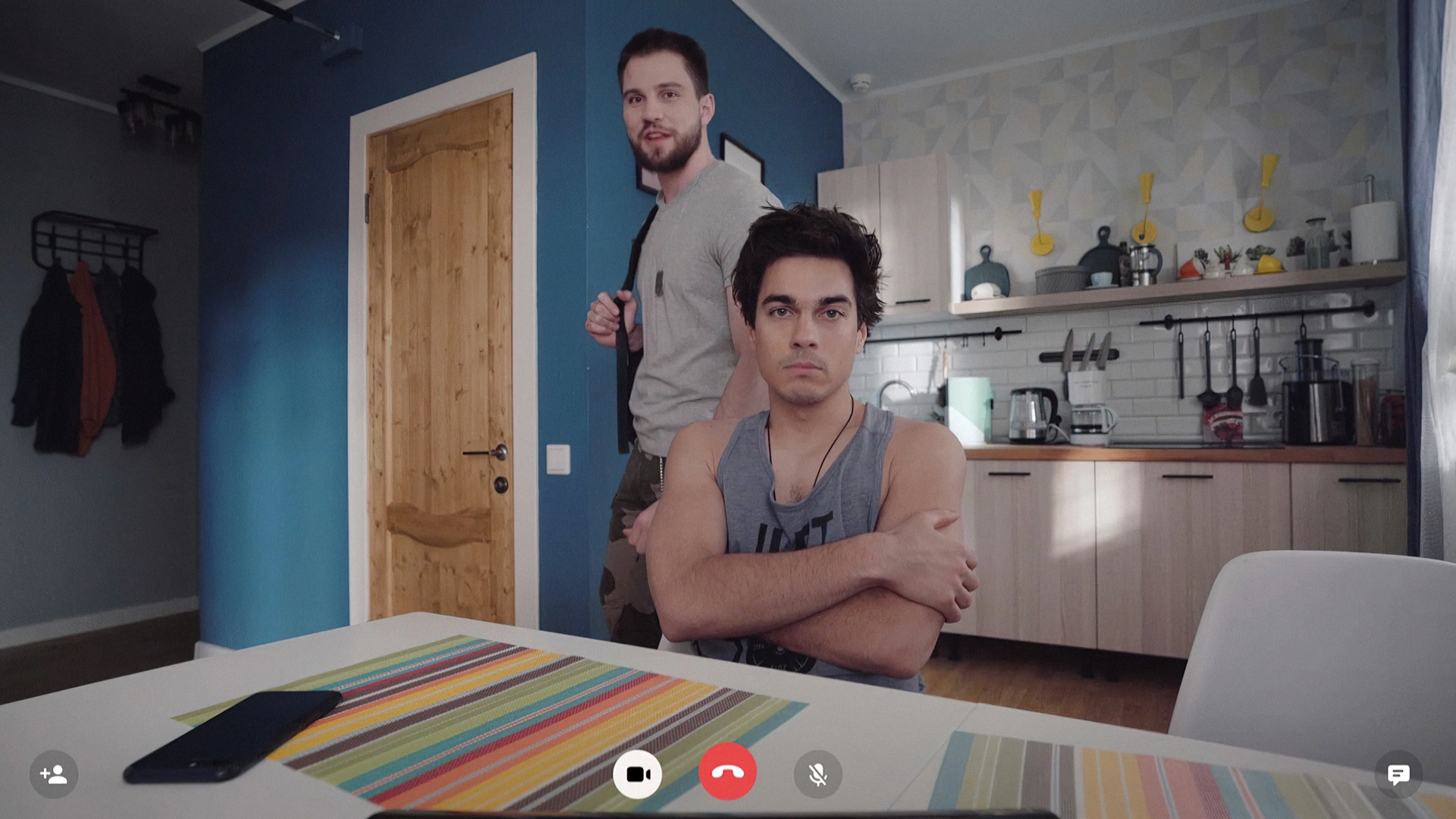 13 серия. Верные соседи