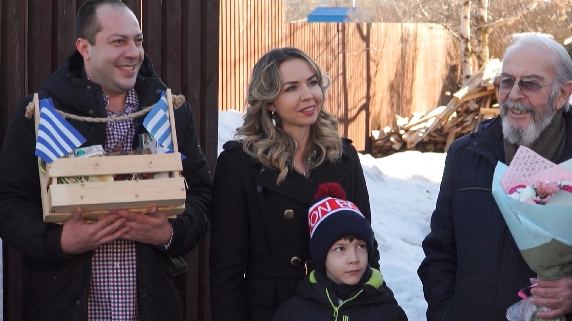 Каминный зал с красным кантом