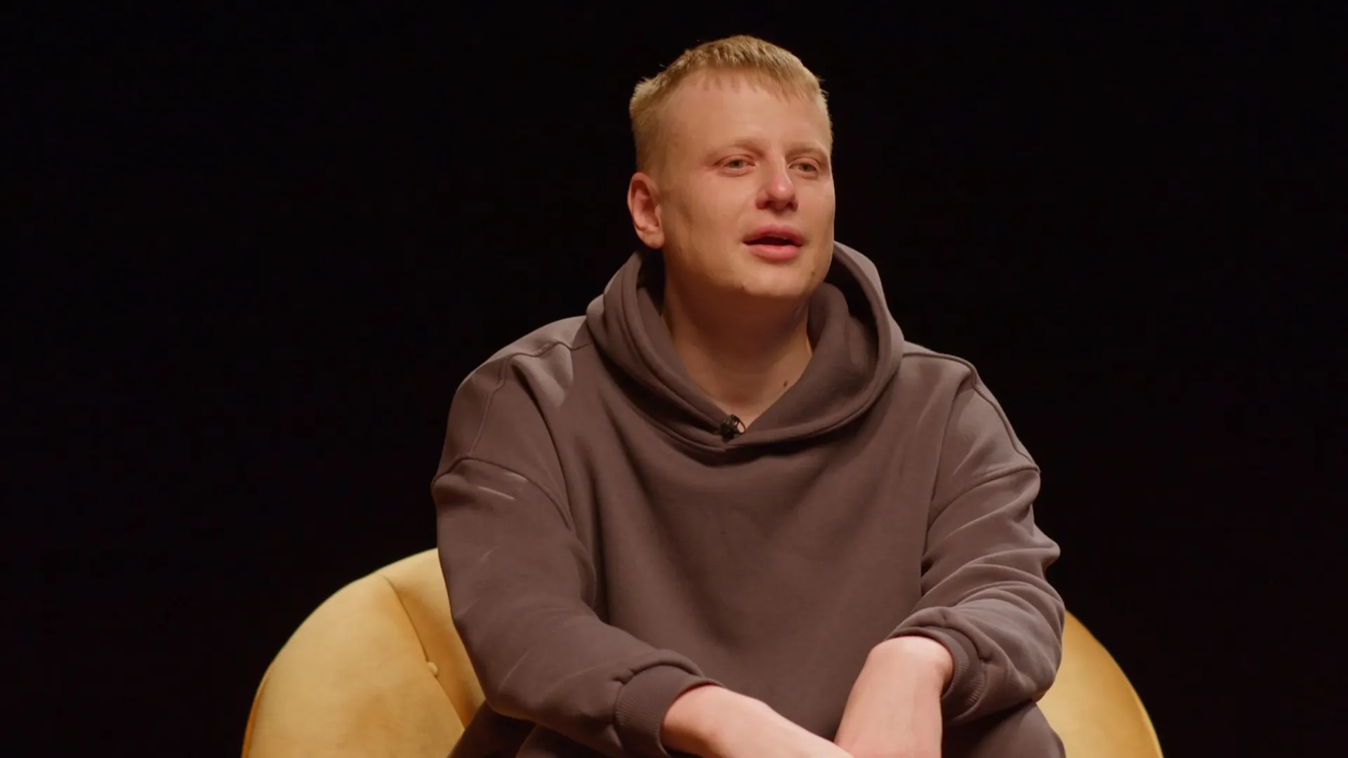 Слава Комиссаренко