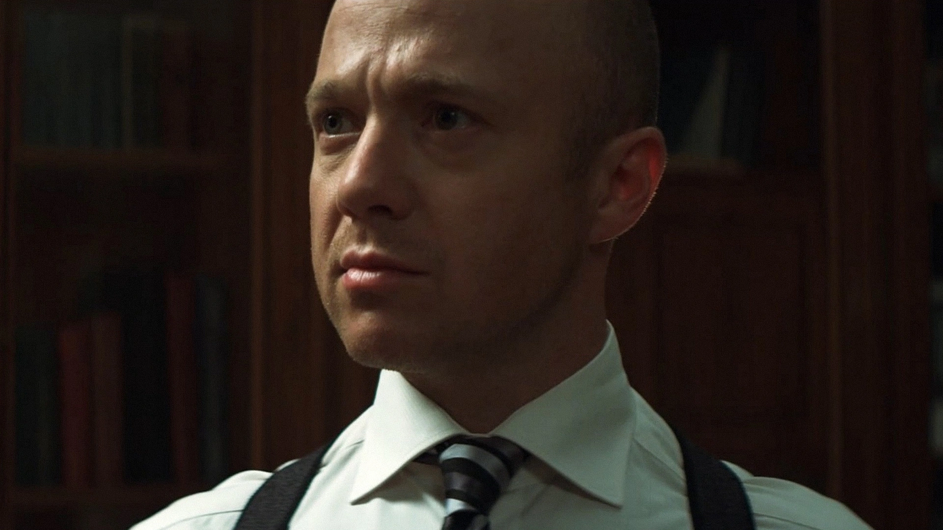 1 серия. Служанка у камина