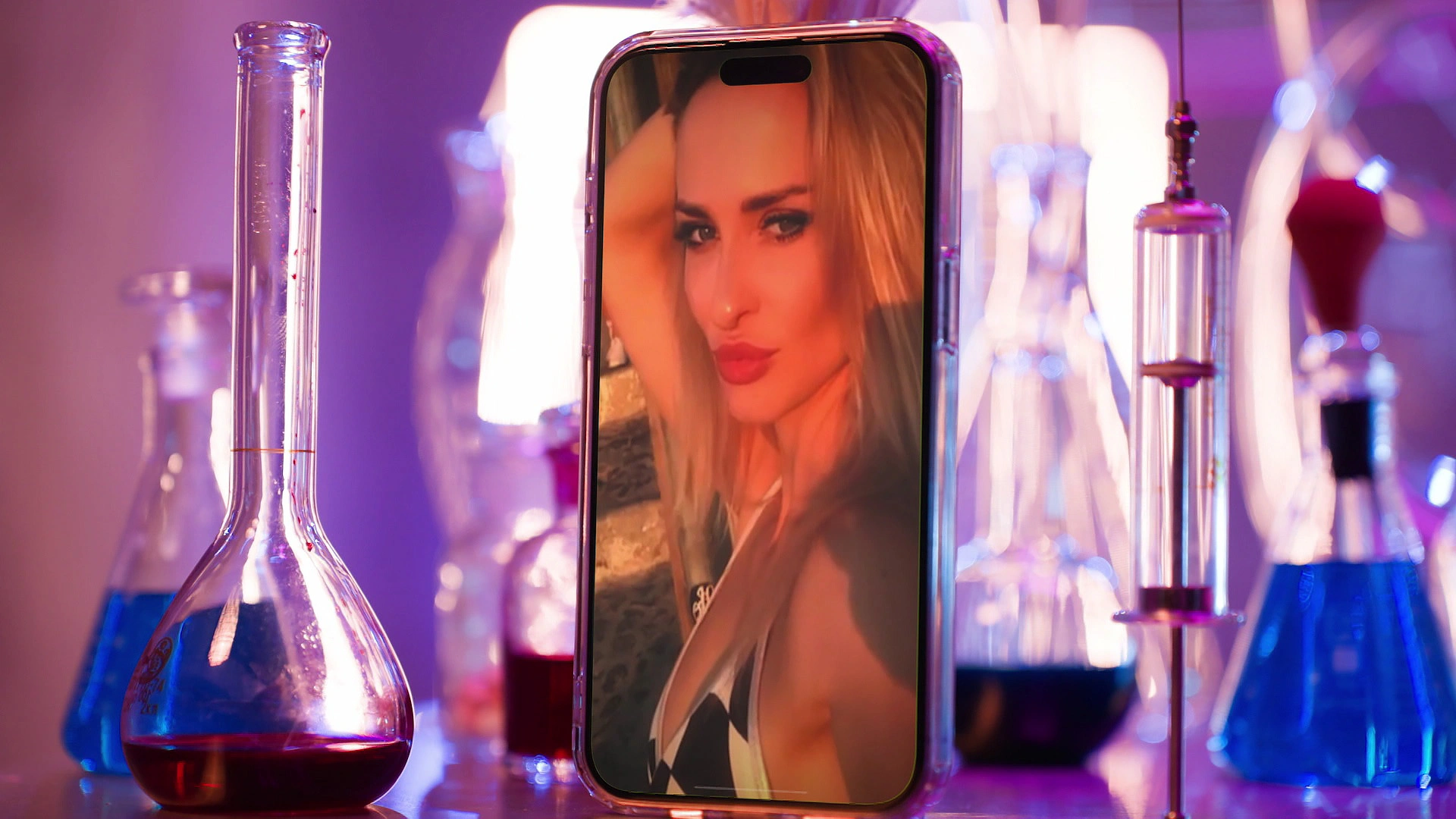 Порванный имплант